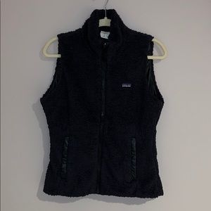 Dark purple Size M Patagonia vest